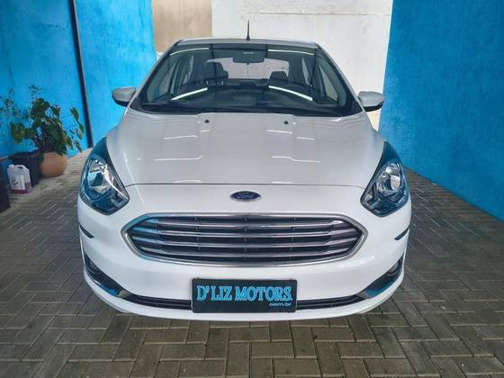 FORD KA 1.5 TI-VCT FLEX TITANIUM SEDAN AUTOMÁTICO